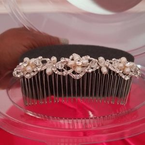Bridal hair combs